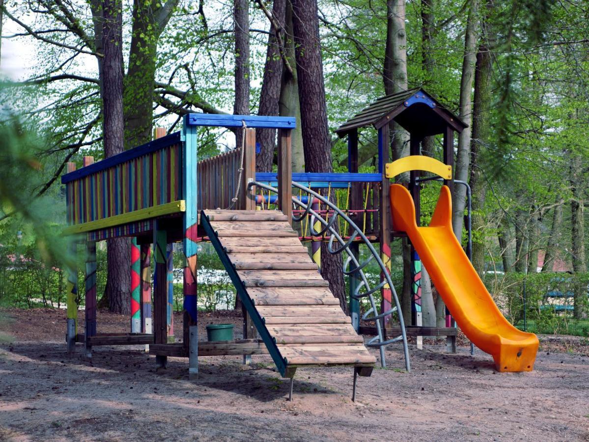Waldschenke Stendenitz Uebernachten Im Wald Am See Neuruppin Εξωτερικό φωτογραφία