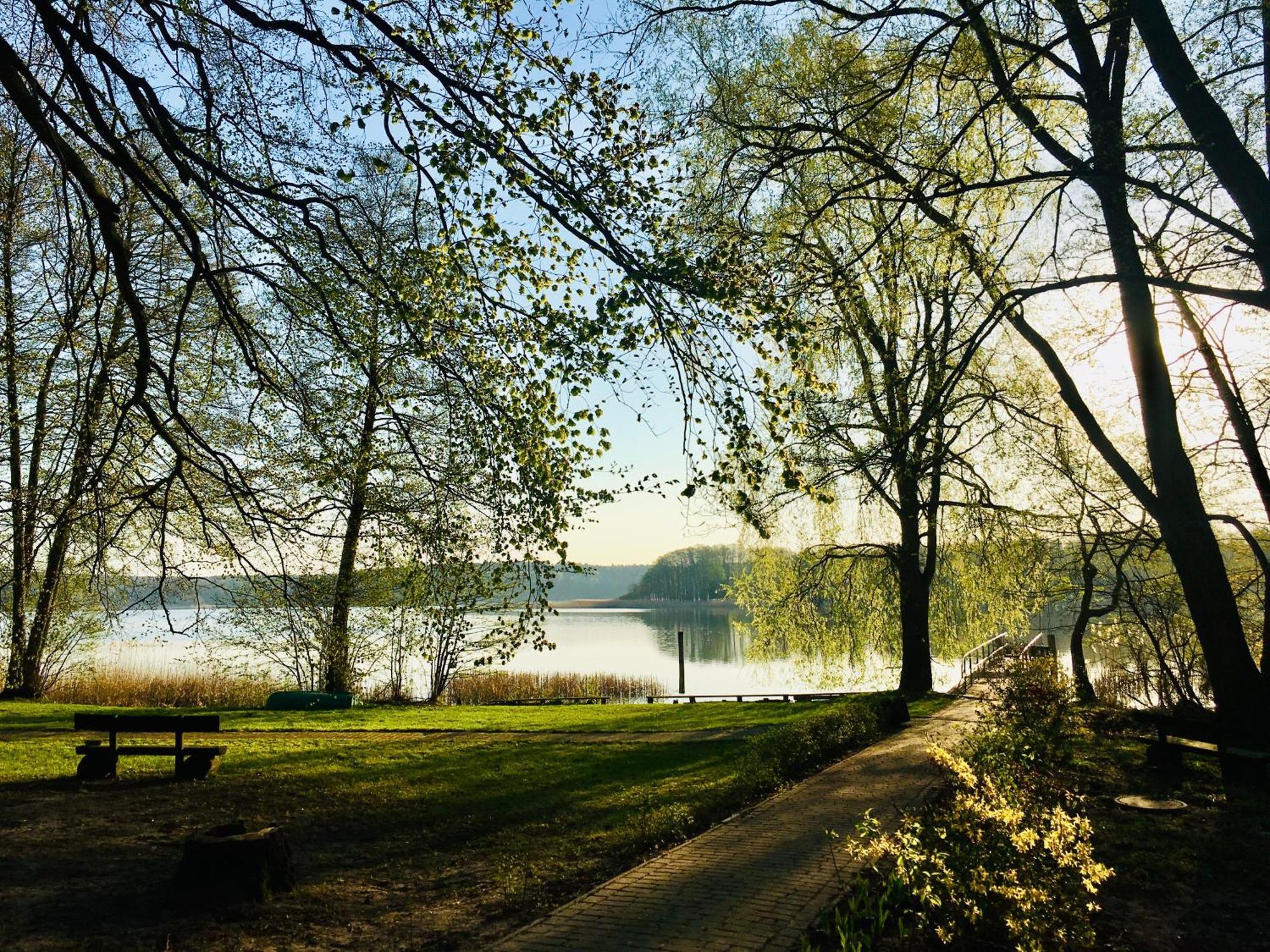 Waldschenke Stendenitz Uebernachten Im Wald Am See Neuruppin Εξωτερικό φωτογραφία